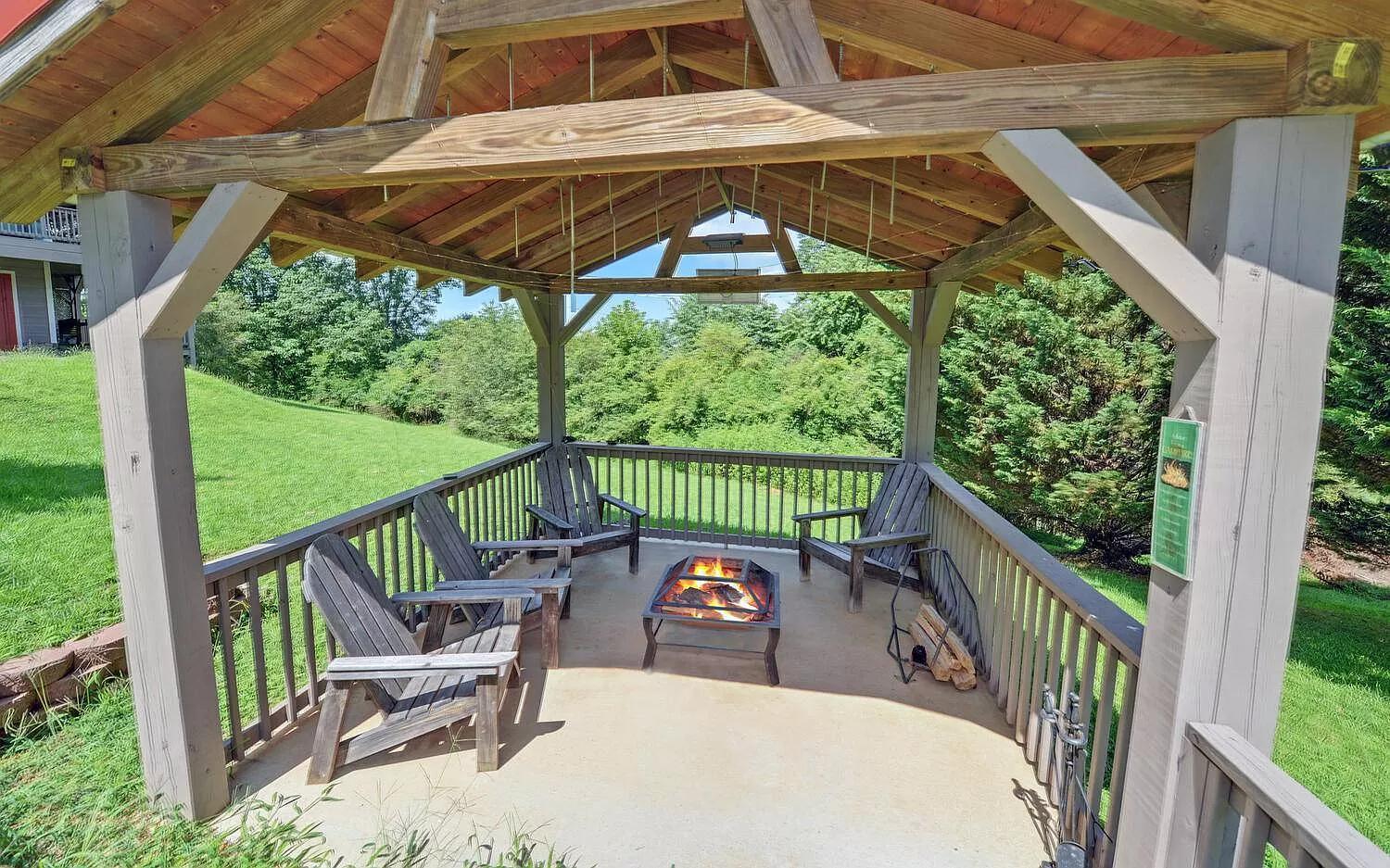 Birds Eye Cabin - Sunset & Starry Retreat Pet Friendly W Private Hottub, Fire Pit And Game Room Ellijay Exteriör bild